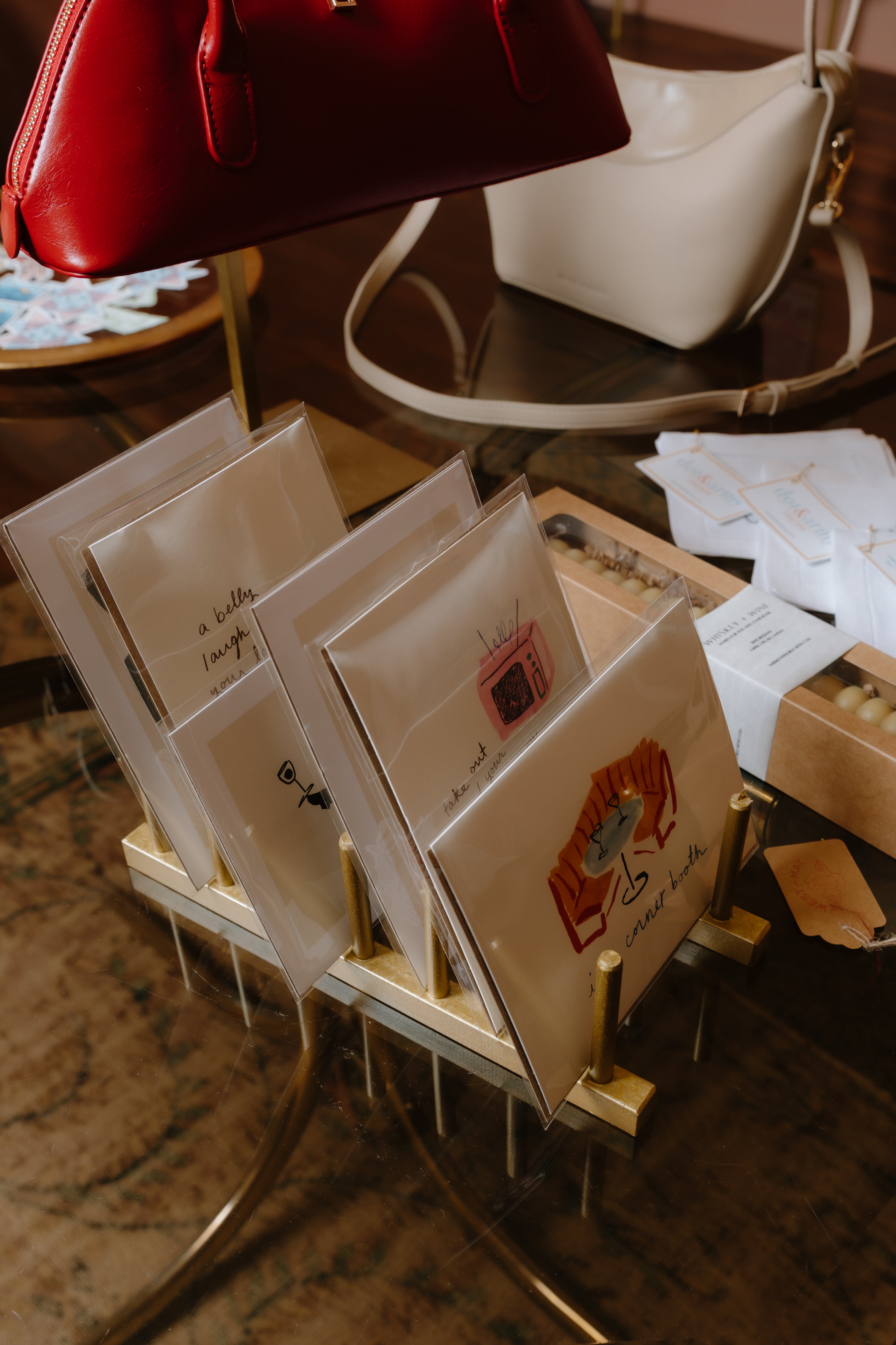 gifts & goods