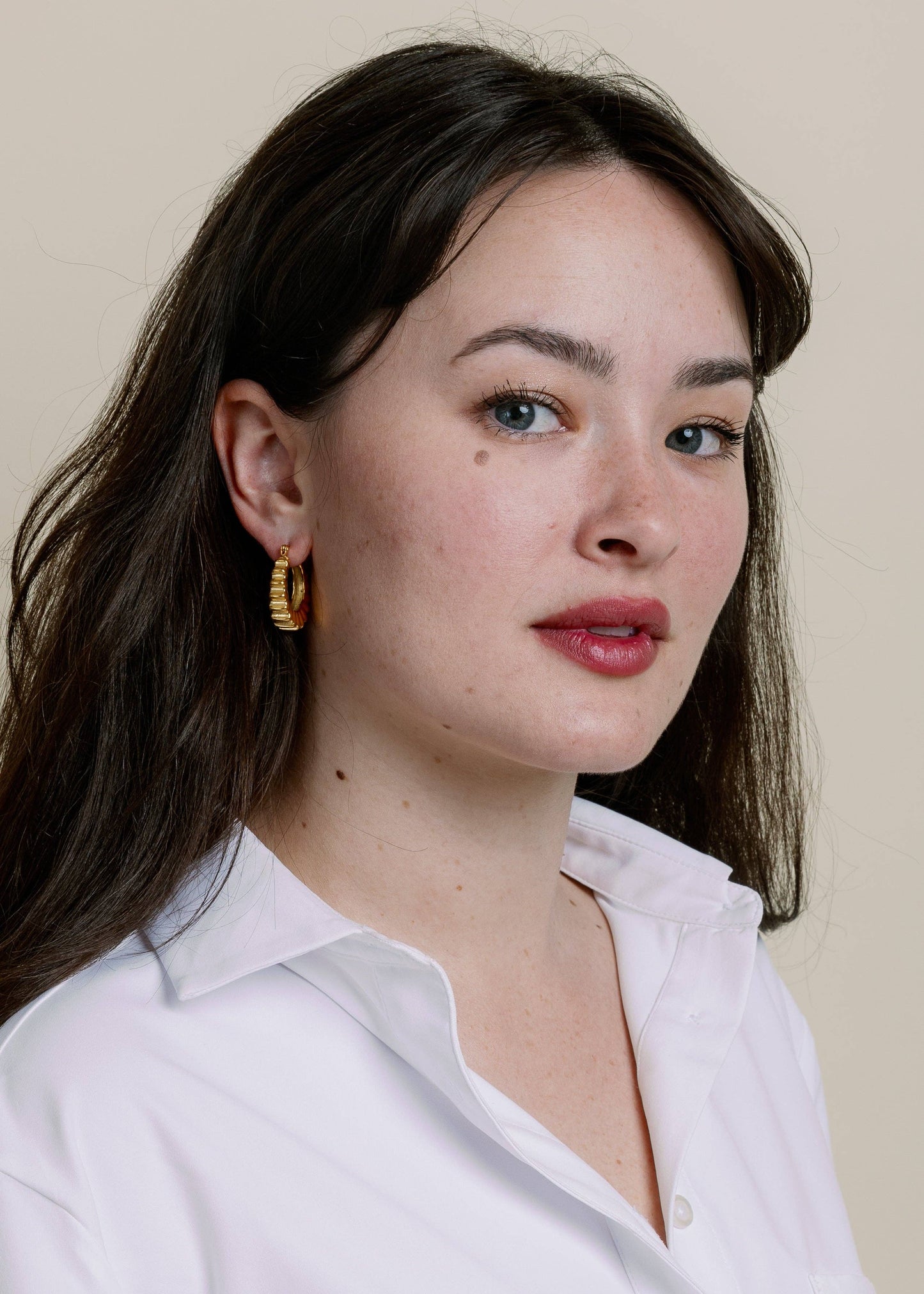 Ruffle-Edge Hoops -- Gold