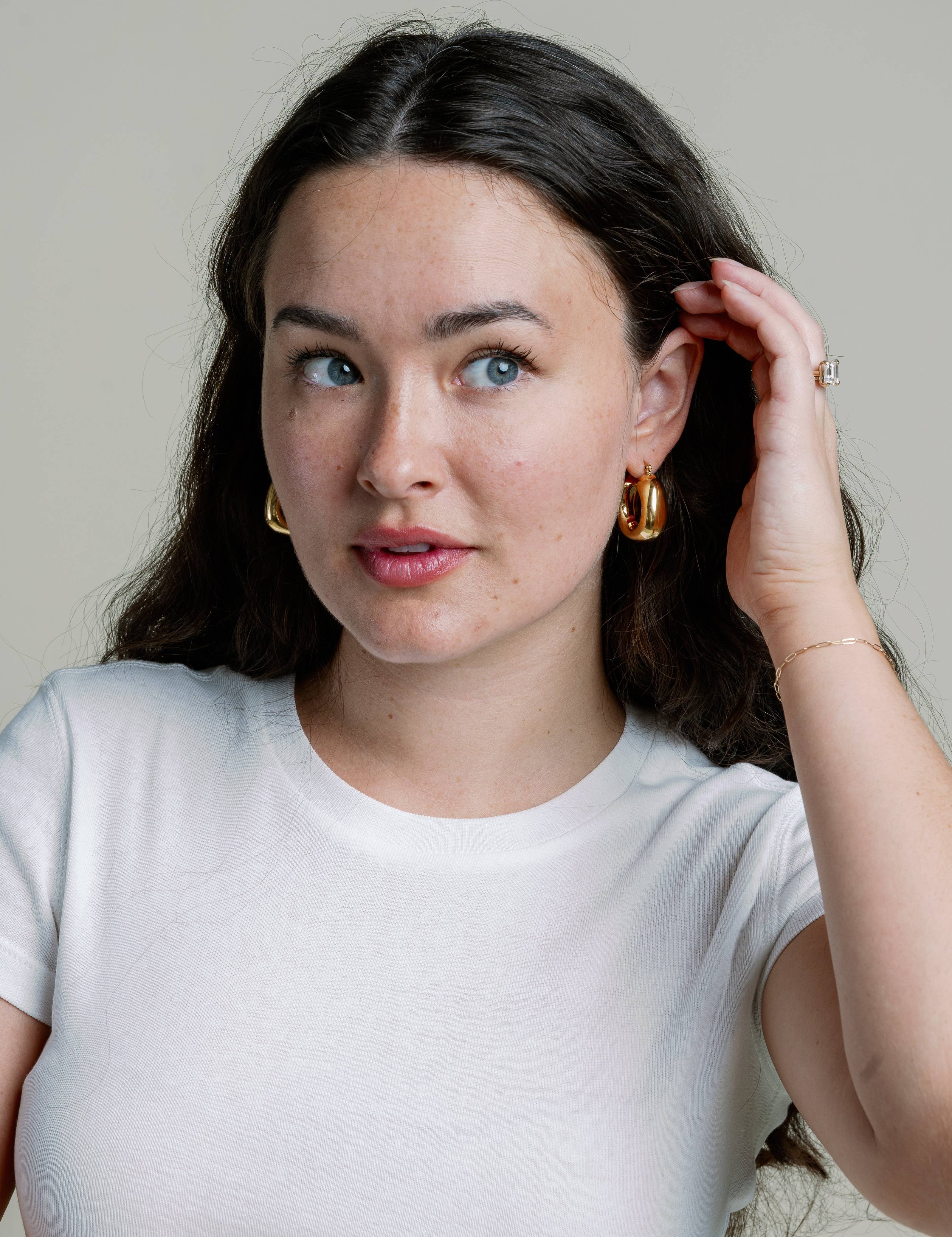 Chunky Oval Hoops — Gold