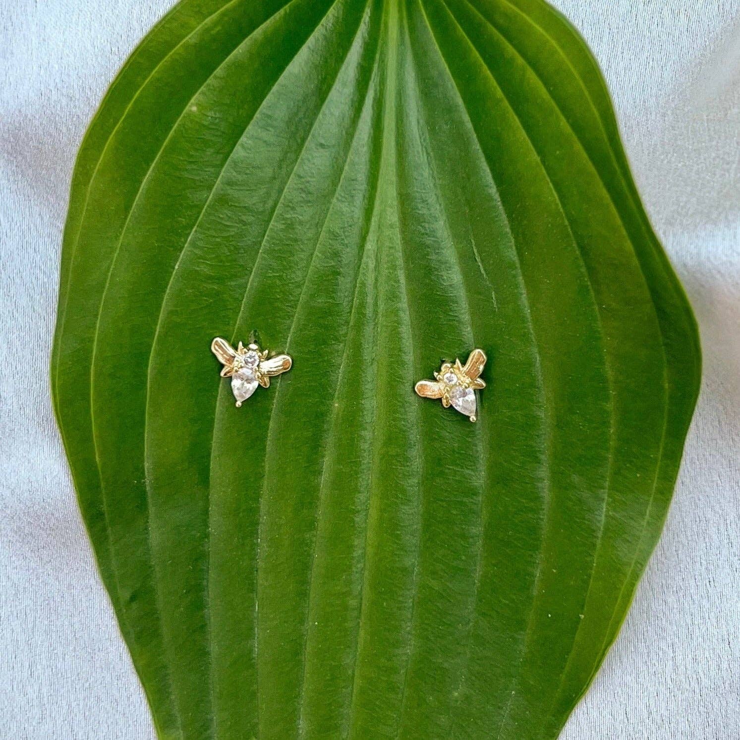 Sparkling Bee Stud Earring