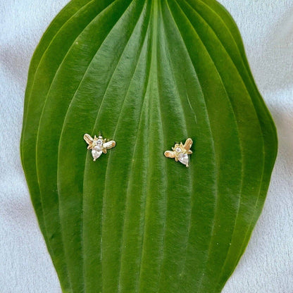 Sparkling Bee Stud Earring