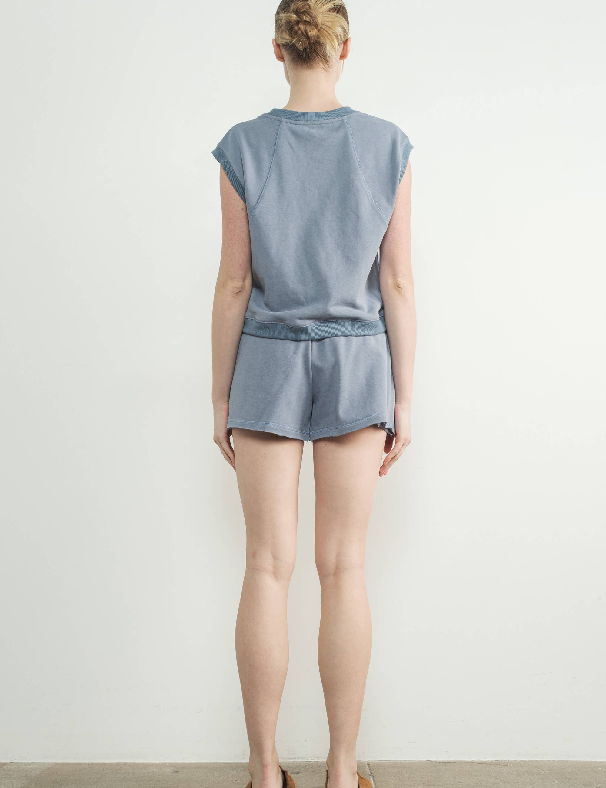 Riverbend Sleeveless Sweatshirt Top
