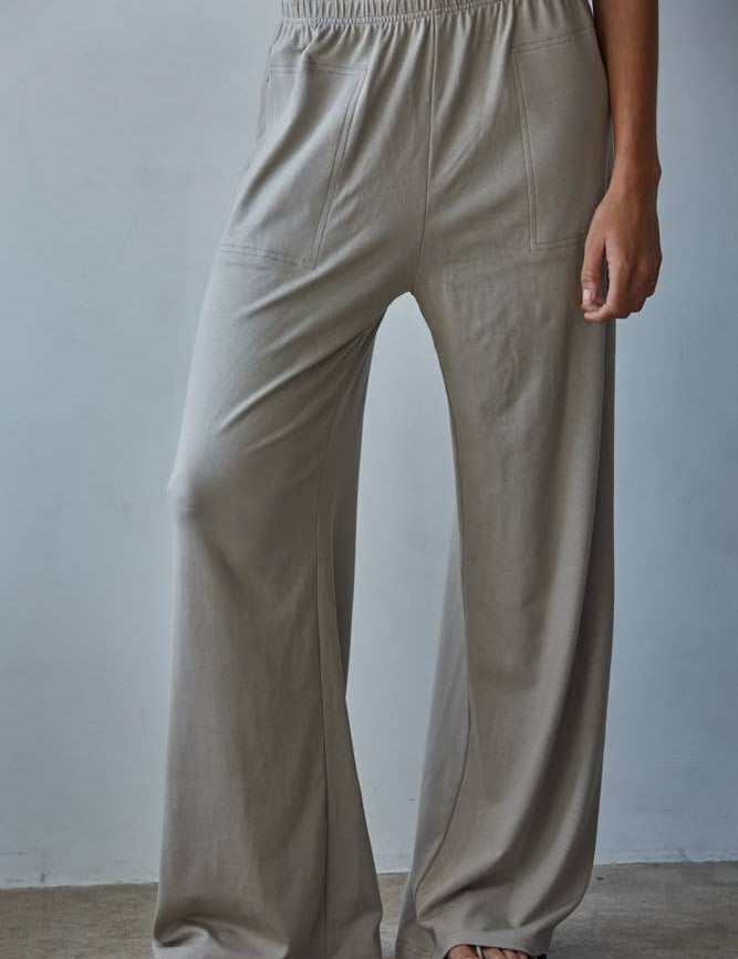 wide leg lounge pants women
soft jersey travel pants
viscose lounge pants women
elastic waist wide leg pants
matching lounge set pants
comfortable travel outfit women
soft summer lounge pants
neutral relaxed fit pants women
elevated loungewear women
summer spritz collection pants