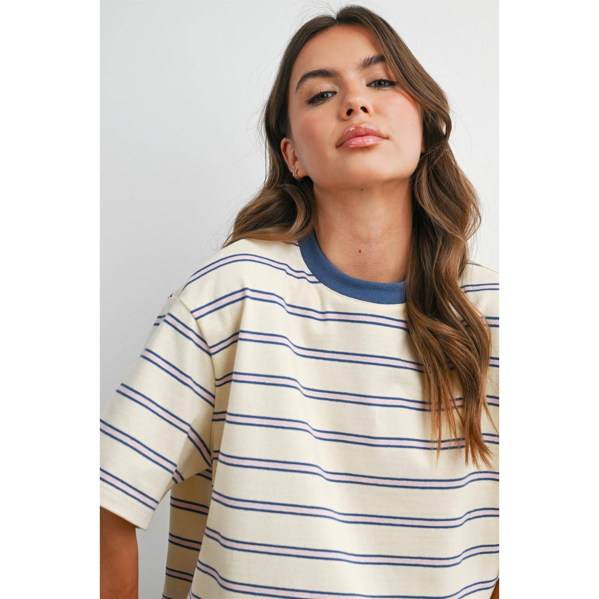 boxy cropped striped tee
contrast collar stripe t shirt
heavyweight cotton stripe tee
cream and blue stripe shirt
cropped stripe tee women
relaxed boxy stripe t shirt
preppy striped cotton tee
structured stripe summer tee