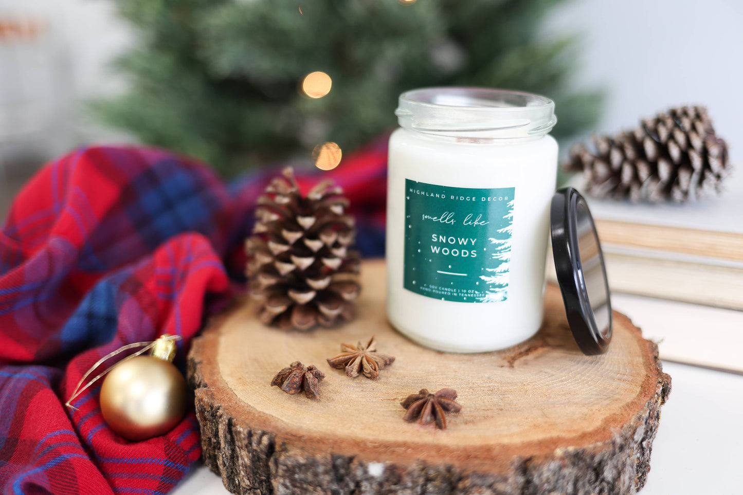 Snowy Woods Christmas Candle
