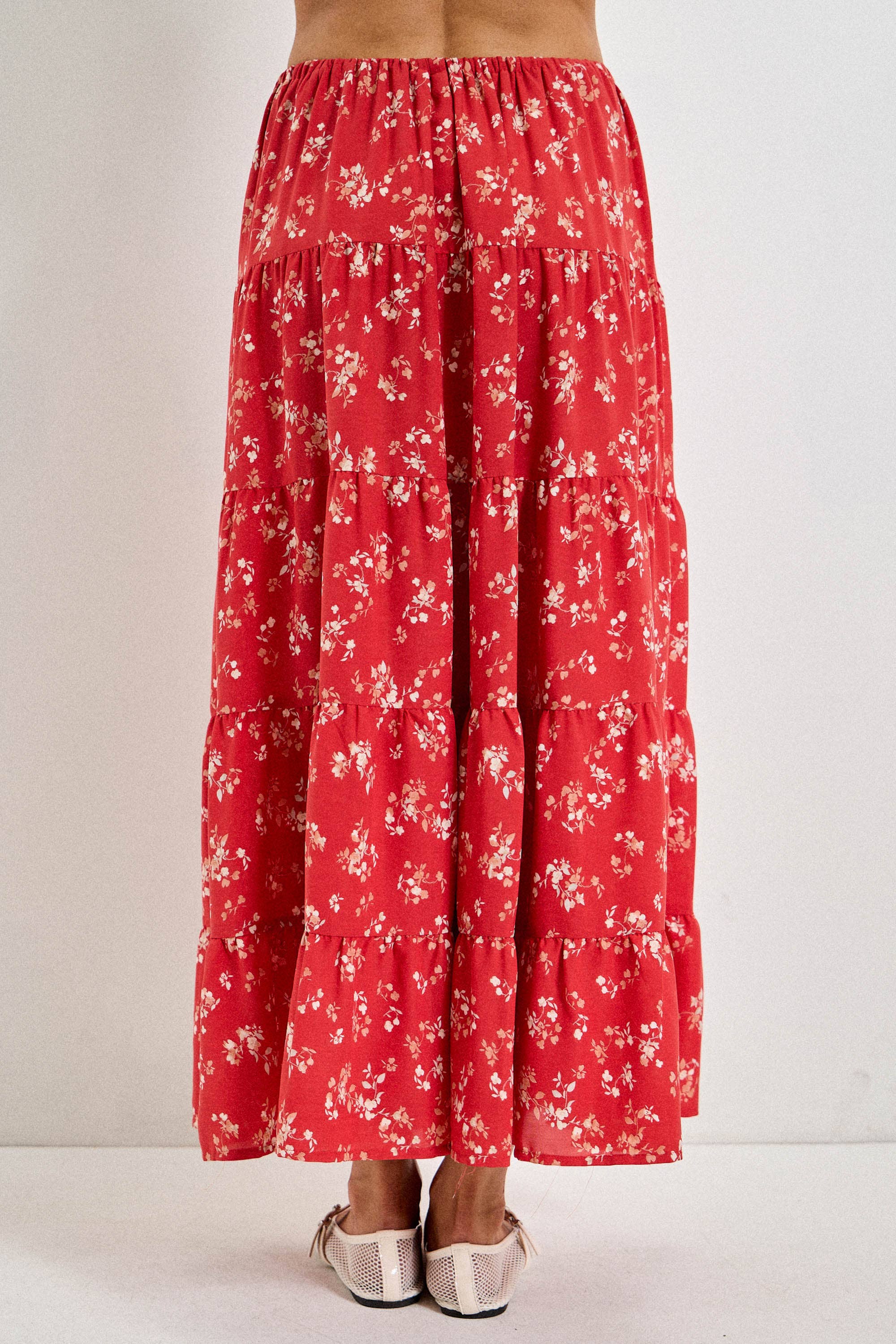 red floral tiered maxi skirt with pockets
lightweight floral maxi skirt with elastic waist
plus size summer skirt 
americana aesthetic
flowy red summer skirt with adjustable drawstring waist
tiered floral maxi skirt with lining
red floral boho skirt with pockets
feminine floral print maxi skirt for summer
relaxed fit tiered maxi skirt in red floral print
lightweight floral skirt with elastic waistband