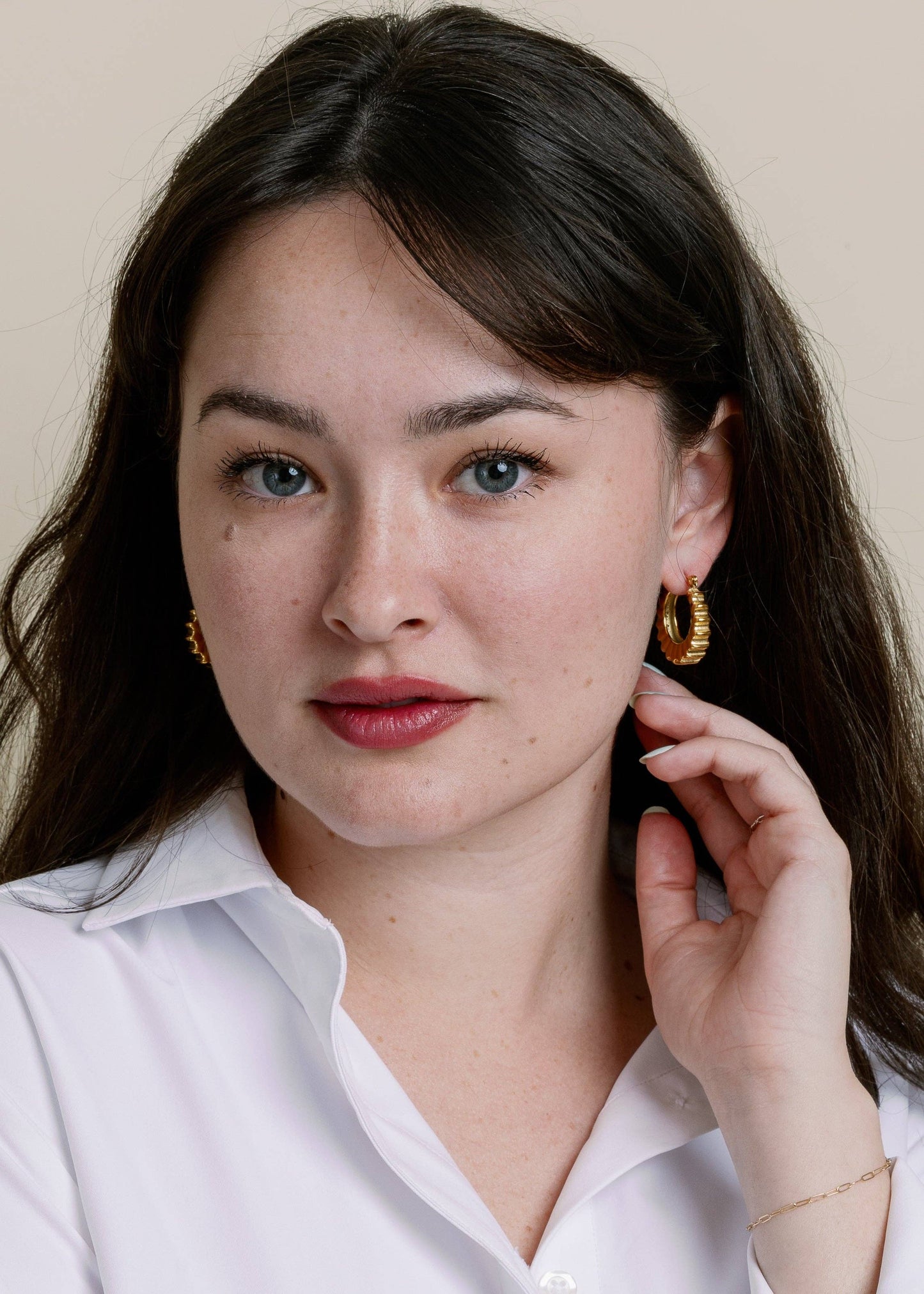 Ruffle-Edge Hoops -- Gold