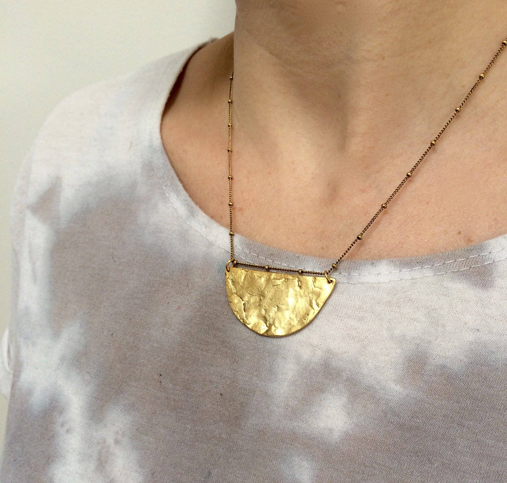 Still Moon Necklace