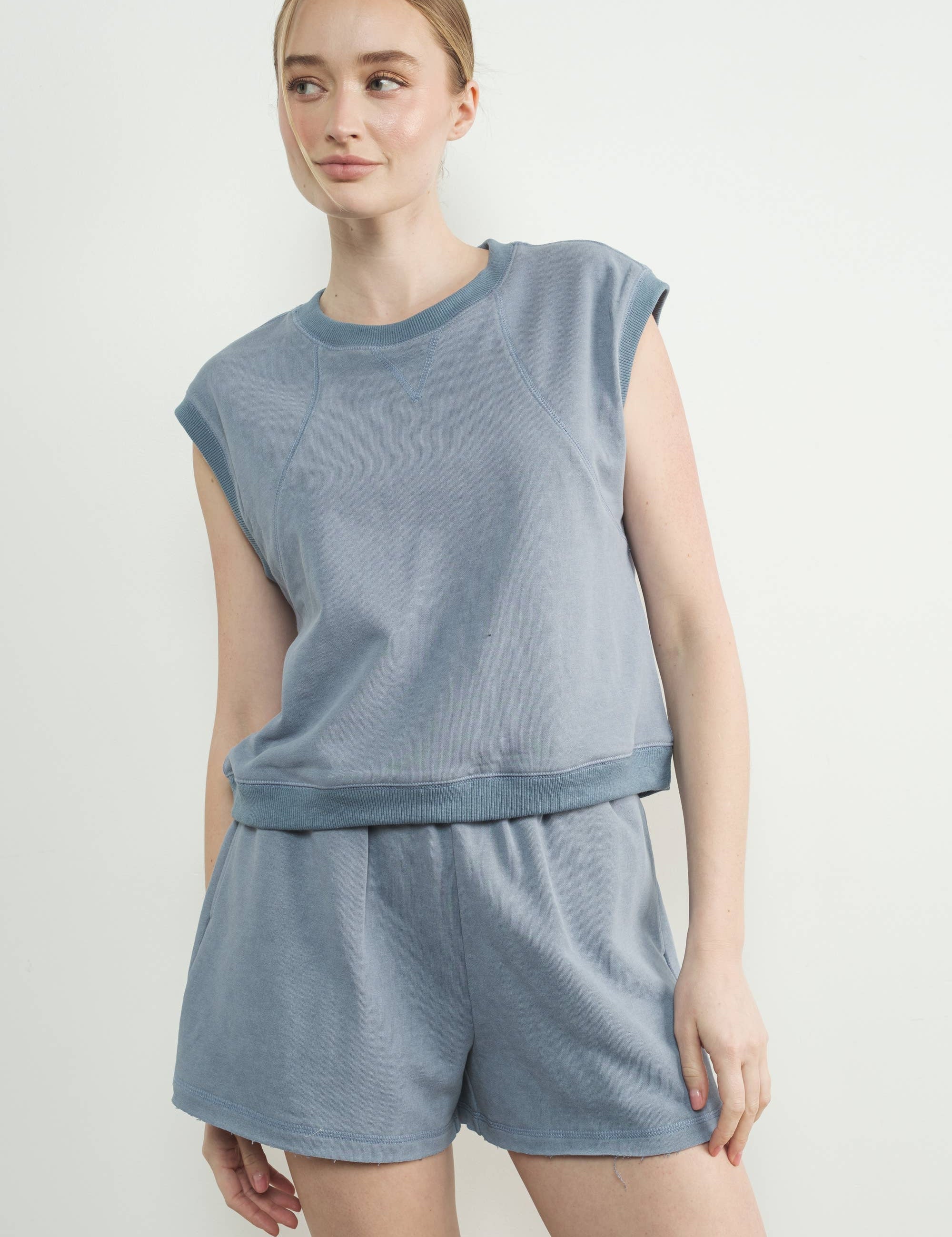 Riverbend Sleeveless Sweatshirt Top
