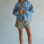 denim jacket, oversized denim jacket, boyfriend denim jacket, cotton denim jacket, heavy denim jacket, medium wash denim jacket, classic denim jacket, everyday jean jacket, jean jacket, big jean jacket