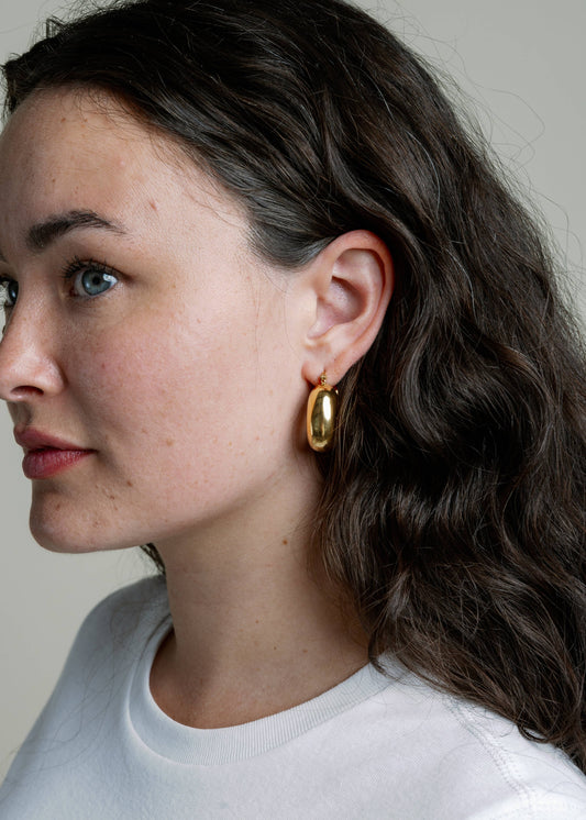Chunky Oval Hoops — Gold