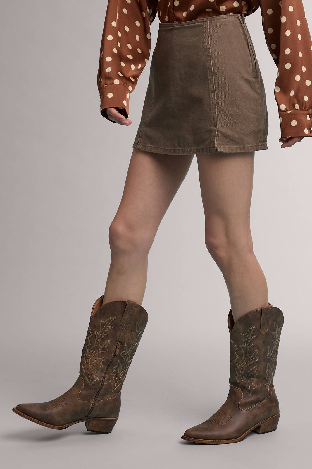 rown denim mini skirt, western mini skirt, high waisted denim skirt, cotton denim skirt, brown jean skirt, fall mini skirt, western skirt, cowgirl skirt, fitted mini skirt, front slit mini skirt