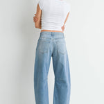 barrel jeans, light jeans, light wash barrel jeans