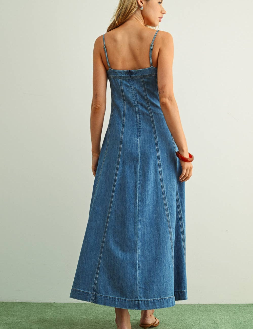 paneled denim midi dress
a line denim dress with straps
lightweight cotton denim dress
denim dress with pockets
blue midi denim dress women
adjustable strap denim dress
summer denim midi outfit
flattering denim midi dress