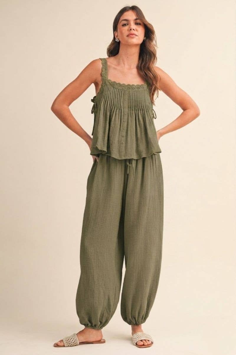 olive green gauze pants, cotton gauze drawstring pants, balloon leg pants, relaxed fit lounge pants, boho cotton pants, elastic waist pants women, lightweight green pants, comfortable travel pants, casual cotton trousers, olive green wide leg pants