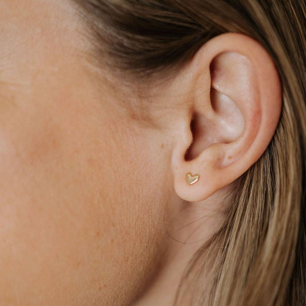 heart stud earrings, gold heart studs, sterling silver heart earrings, dainty everyday earrings