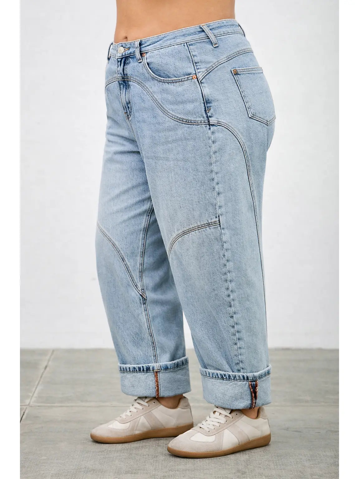 barrel jeans, light wash barrel jeans, cuffed jeans, seamed jeans, curved leg jeans, high rise barrel jeans, women's barrel jeans, relaxed jeans, cuffed denim, light wash jeans, plus size barrel jeans, statement denim