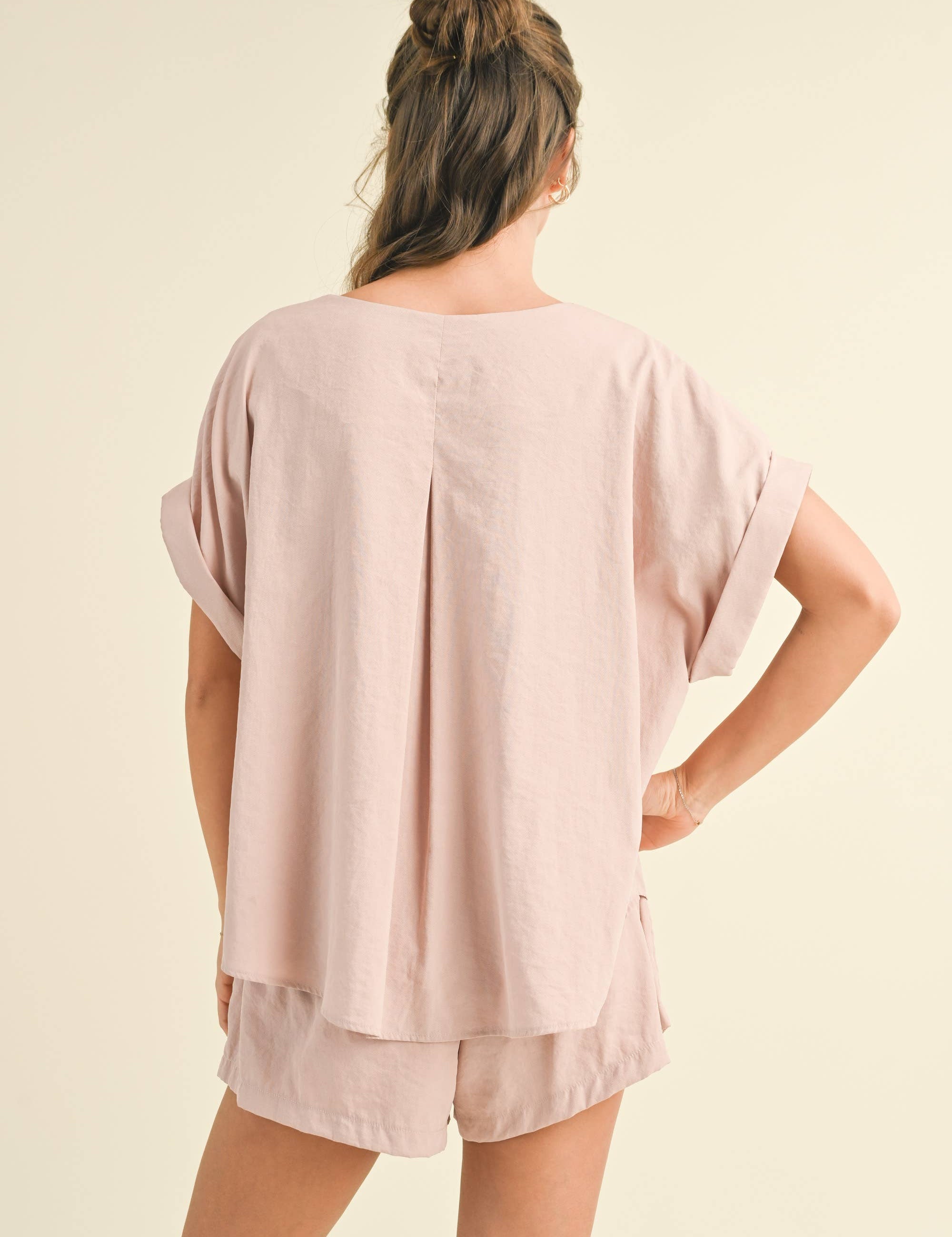 blush pink elastic waist shorts
matching set shorts
summer pull on shorts
shorts with pockets
relaxed fit shorts women
comfortable everyday shorts
mom friendly shorts
boutique summer shorts
west of may shorts
travel matching set
summer matching set
travel set
