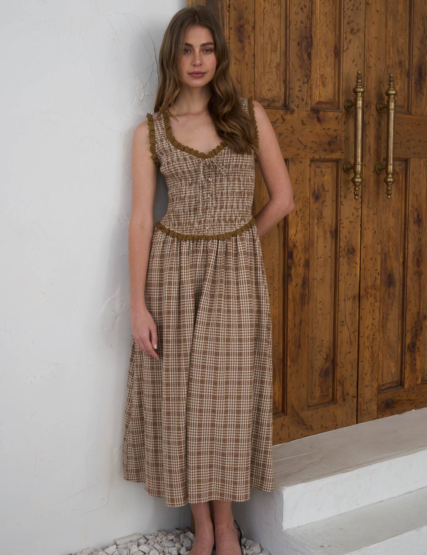 women's brown plaid dress, brown plaid midi dress, brown and cream plaid dress, plaid fall dress, cotton linen midi dress, linen blend fall dress, smocked bodice midi dress, sweetheart neckline dress, western plaid dress, western midi dress, cowgirl fall dress, ranch style dress women, prairie style dress, fall dress with cowboy boots, women's western fall outfit, western women's clothing, western boutique dress, country fall outfit women, women's fall midi dress, brown fall dress, women's boutique fall 