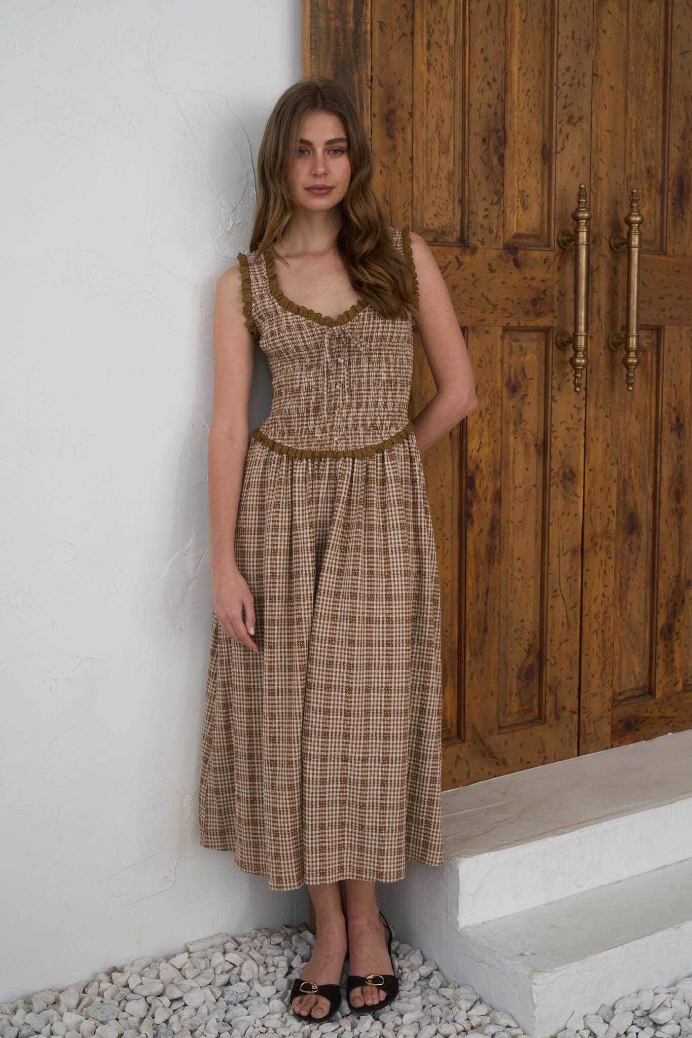 women's brown plaid dress, brown plaid midi dress, brown and cream plaid dress, plaid fall dress, cotton linen midi dress, linen blend fall dress, smocked bodice midi dress, sweetheart neckline dress, western plaid dress, western midi dress, cowgirl fall dress, ranch style dress women, prairie style dress, fall dress with cowboy boots, women's western fall outfit, western women's clothing, western boutique dress, country fall outfit women, women's fall midi dress, brown fall dress, women's boutique fall 