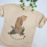 graphic tee, oversized tee, leopard tee, comfy tee, mom outfit, ootd, hot mom, mom ootd, relaxed fit, plus size, oversized tee, johnson city boutique, womens clothing