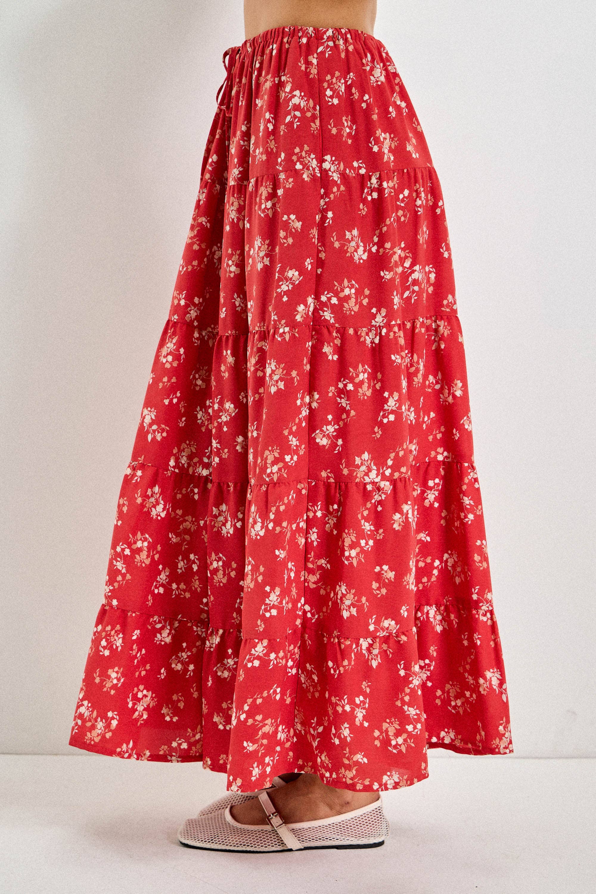red floral tiered maxi skirt with pockets
lightweight floral maxi skirt with elastic waist
plus size summer skirt 
americana aesthetic
flowy red summer skirt with adjustable drawstring waist
tiered floral maxi skirt with lining
red floral boho skirt with pockets
feminine floral print maxi skirt for summer
relaxed fit tiered maxi skirt in red floral print
lightweight floral skirt with elastic waistband