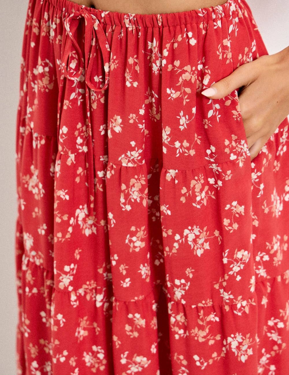 red floral tiered maxi skirt with pockets
lightweight floral maxi skirt with elastic waist
plus size summer skirt 
americana aesthetic
flowy red summer skirt with adjustable drawstring waist
tiered floral maxi skirt with lining
red floral boho skirt with pockets
feminine floral print maxi skirt for summer
relaxed fit tiered maxi skirt in red floral print
lightweight floral skirt with elastic waistband