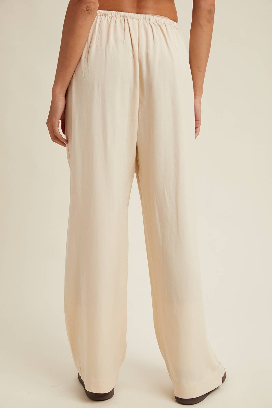 linen blend wide leg pants women
elastic waist linen pants women
drawstring linen summer pants
cream linen straight leg pants
lightweight breathable summer pants
women’s relaxed linen trousers
vacation linen pants outfit
summer travel outfit linen pants
neutral summer wide leg pants
summer spritz collection linen pants
women’s lightweight linen trousers